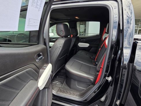 Used 2026 GMC Canyon AT4X AWD/4WD image 10
