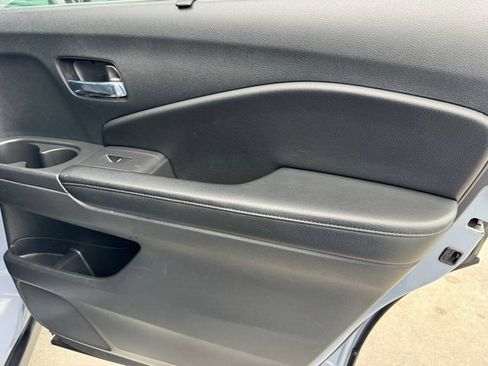 Used 2022 Honda Pilot Special Edition image 9