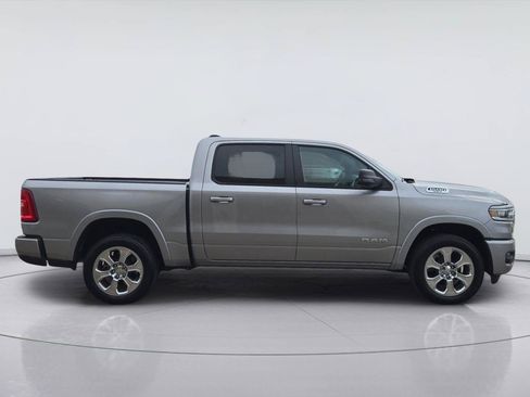 Used 2025 RAM 1500 Lone Star AWD/4WD image 6