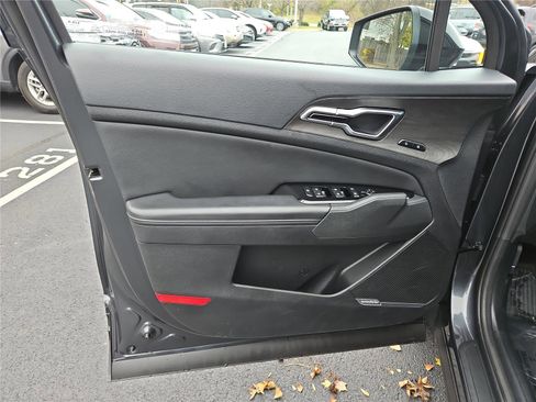 Certified 2024 Kia Sportage X-Pro image 12