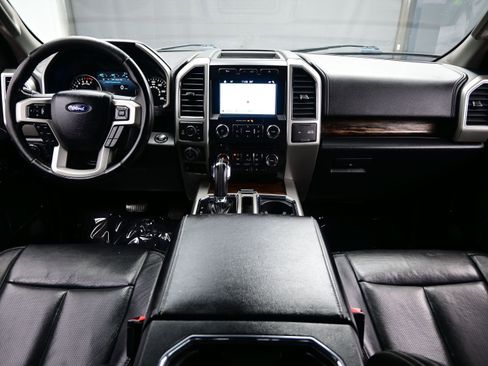 Used 2018 Ford F150 Lariat w/ Trailer Tow Package AWD/4WD image 17