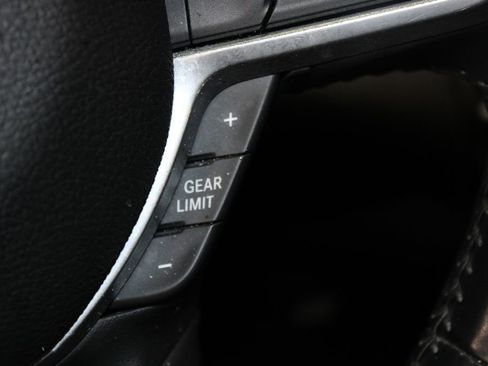 Used 2021 RAM 1500 Laramie AWD/4WD image 19