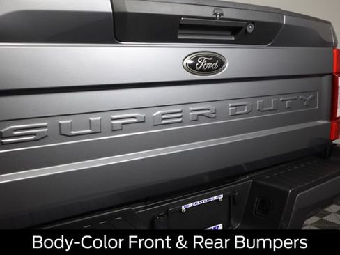 Used 2022 Ford F350 Lariat w/ Tremor Off-Road Package AWD/4WD image 32
