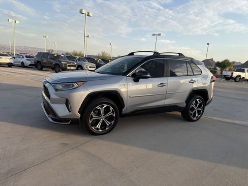 Certified 2021 Toyota RAV4 XSE w/ Weather Package AWD/4WD image 8