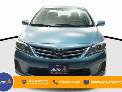 Used 2013 Toyota Corolla LE FWD image 4