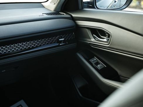 Used 2025 Honda Accord Touring image 28