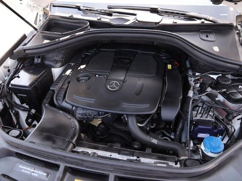 Used 2018 Mercedes-Benz GLE 350 4MATIC image 32