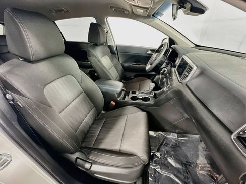 Used 2020 Kia Sportage LX FWD image 25