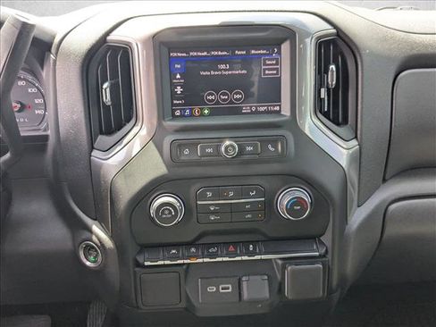 Used 2022 Chevrolet Silverado 1500 Custom AWD/4WD image 13