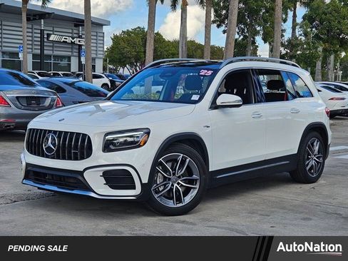 Certified 2025 Mercedes-Benz GLB 35 AMG 4MATIC image 1