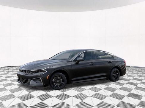 New 2026 Kia K5 LXS FWD image 3