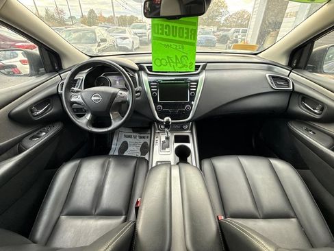 Used 2023 Nissan Murano SV AWD/4WD image 12