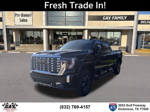 Used 2024 GMC Sierra 3500 Denali w/ Denali Reserve Package image 3