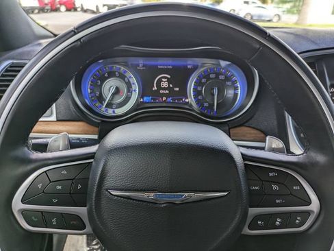 Used 2018 Chrysler 300 C w/ Sun, Sound & Nav Package RWD image 29