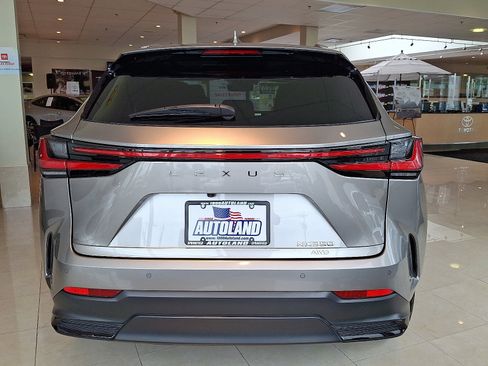 Used 2025 Lexus NX 350 AWD w/ Accessory Package (2T) image 5