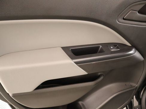 Used 2022 Chevrolet Colorado W/T w/ Custom Special Edition RWD image 15