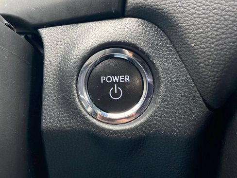 Used 2023 Toyota RAV4 SE AWD/4WD image 23