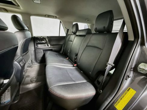Certified 2023 Toyota 4Runner TRD Off-Road Premium w/ Moonroof Package AWD/4WD image 24