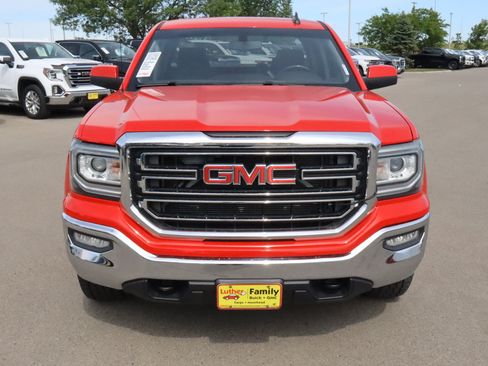 Used 2016 GMC Sierra 1500 SLE w/ SLE Value Package AWD/4WD image 2
