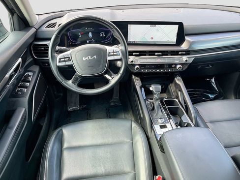 Used 2025 Kia Telluride S AWD/4WD image 23