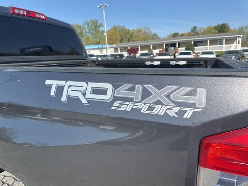 Used 2019 Toyota Tundra SR5 image 29