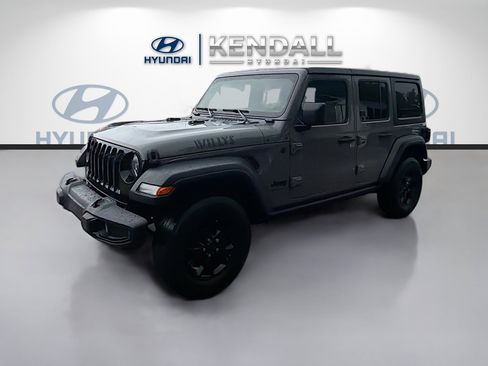 Used 2023 Jeep Wrangler Unlimited Sport AWD/4WD image 3