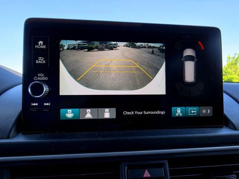 Used 2025 Honda Pilot Touring image 49