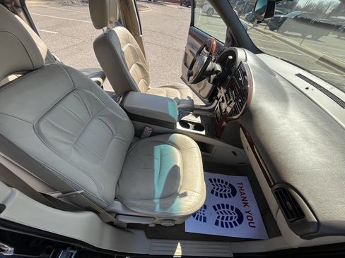 Used 2005 Buick Rendezvous CXL w/ CXL Preferred Equipment Group image 16