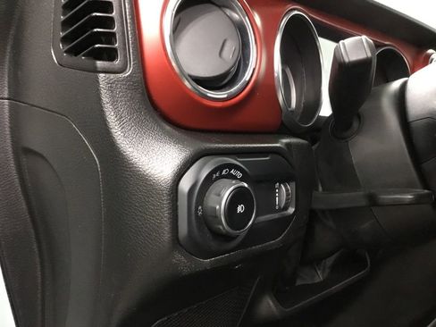 Used 2023 Jeep Wrangler Unlimited Rubicon w/ Cold Weather Group image 9