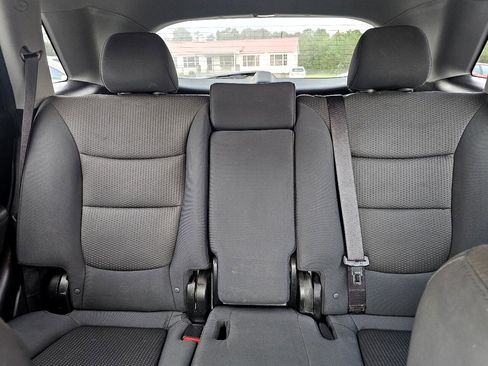 Used 2013 Kia Sorento LX w/ Convenience Pkg image 8
