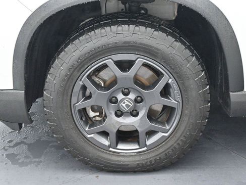 Used 2024 Honda Pilot TrailSport image 44