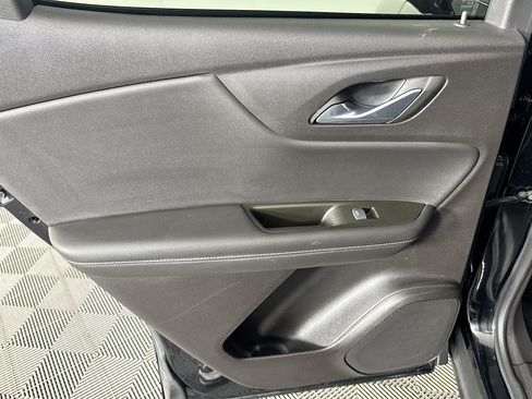 Used 2024 Chevrolet Blazer LT FWD image 24