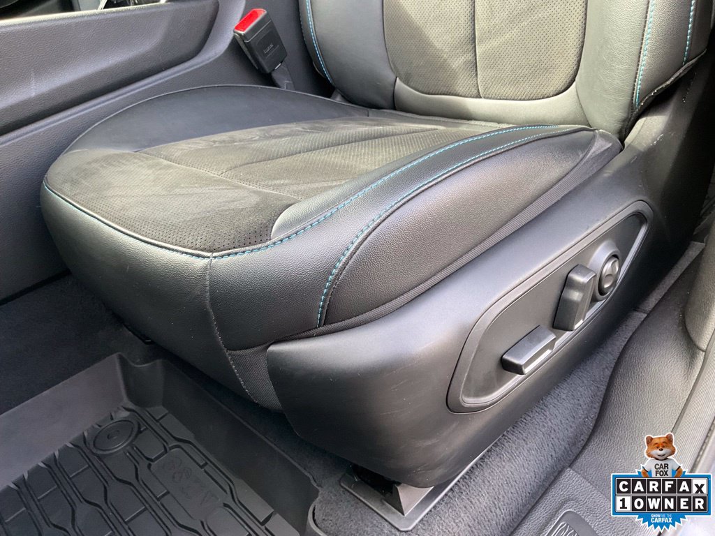 Used 2023 Jeep Grand Cherokee Trailhawk AWD/4WD image 18
