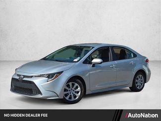 Used 2020 Toyota Corolla LE FWD video 1