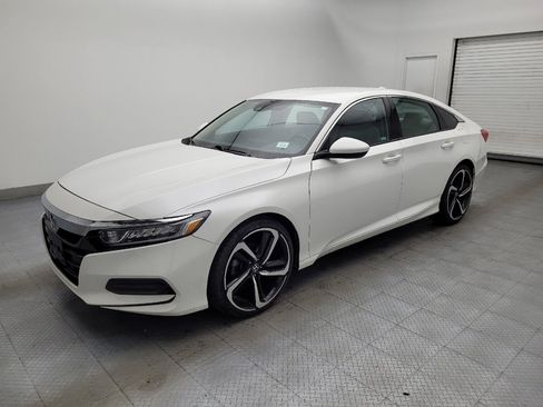 Used 2018 Honda Accord LX image 2