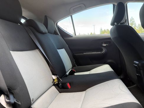 Used 2015 Toyota Prius C Two FWD image 19