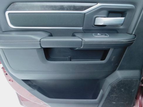 Used 2024 RAM 2500 Big Horn image 25