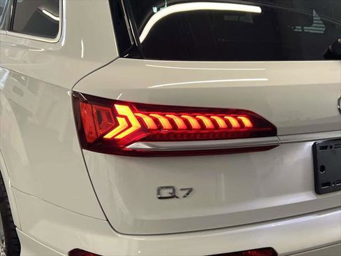 Used 2022 Audi Q7 2.0T Premium Plus w/ Premium Plus Package image 11