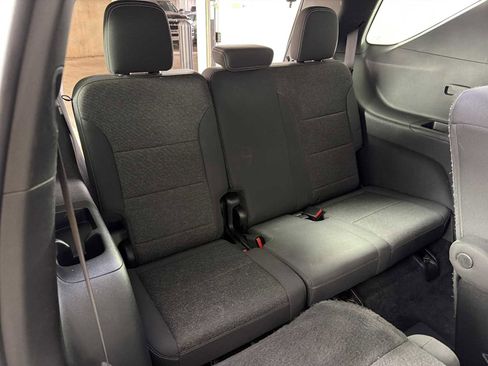 Certified 2024 Chevrolet Traverse LT image 26