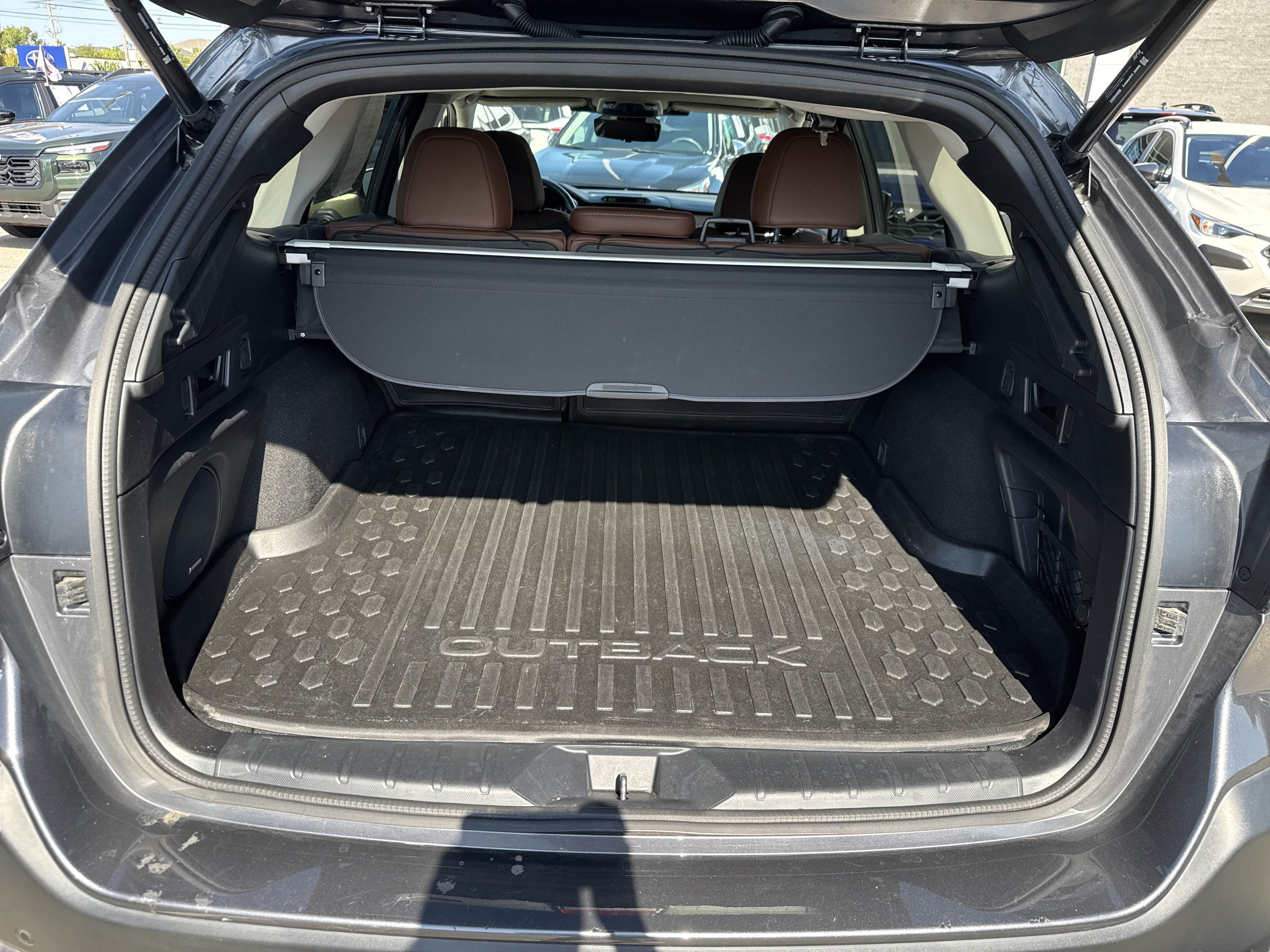 Used 2023 Subaru Outback Touring XT AWD/4WD image 13