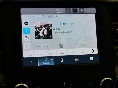 Used 2024 RAM 3500 Tradesman image 9