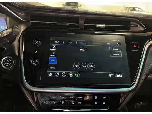 Used 2023 Chevrolet Bolt LT w/ Infotainment Package FWD image 30