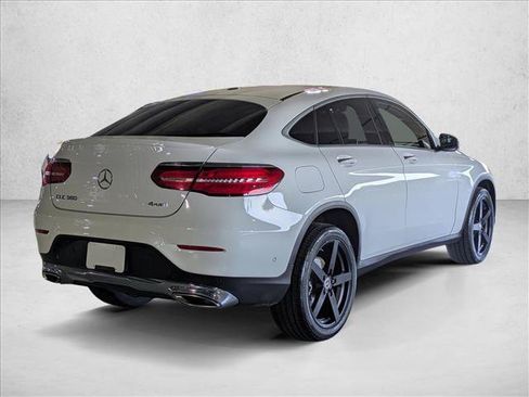 Used 2019 Mercedes-Benz GLC 300 4MATIC Coupe image 5