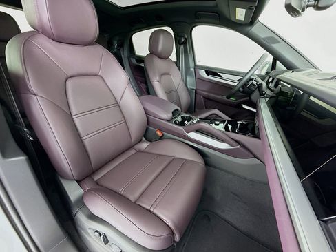 New 2026 Porsche Cayenne Coupe image 30