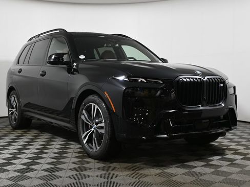 Used 2027 BMW X7 M60i AWD/4WD image 9