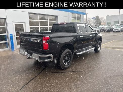 Used 2022 Chevrolet Silverado 1500 LTZ w/ Z71 Off-Road Package image 6