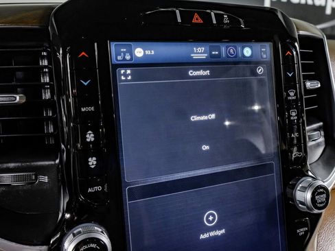 Used 2022 RAM 3500 Laramie image 28