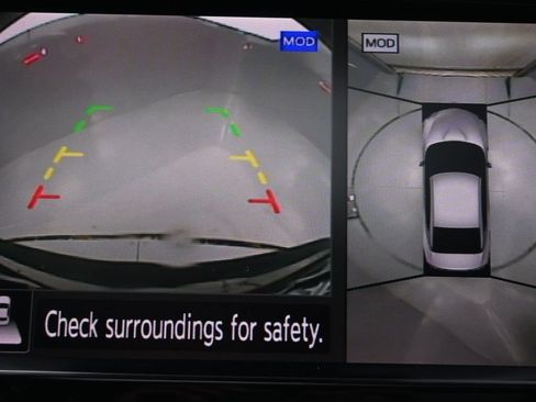 Used 2021 Nissan Maxima SR w/ Sport Mat Group FWD image 14
