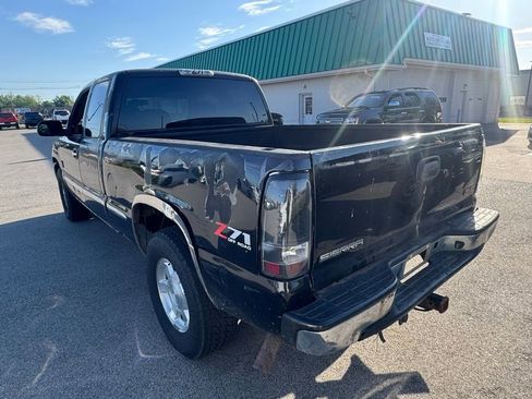 Used 2002 GMC Sierra 1500 4x4 Extended Cab w/ Sierra Professional Pkg image 3