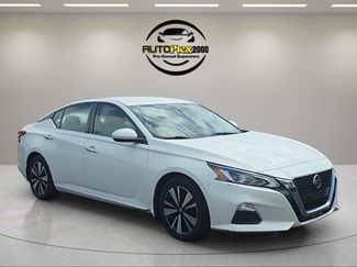 Used 2021 Nissan Altima 2.5 SV FWD video 1